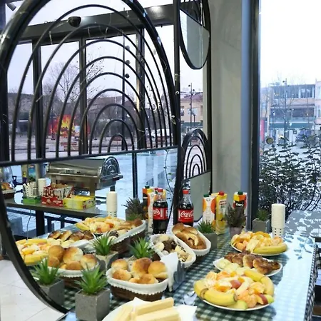 Yuvam Vari Hotel 2*